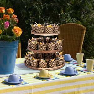 Plateau de service en bois d'acacia et bambou à 2 niveaux Cupcake Desserts Fruits Snack Holder avec logo laser écologique quantité minimale de commande 100pcs - Product Image 3
