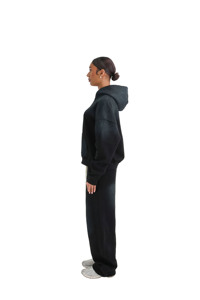 Ensemble de survêtement 2 pièces pour femme, à capuche, décontracté, léger, écologique, noir uni, dernière collection, vente en gros, respirant - Product Image 3