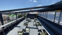 Pergola moderne motorisée rétractable, écologique, facile à assembler, de luxe, certifiée ISO 9001, en aluminium noir avec revêtement en poudre