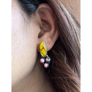 Boucles d'oreilles clous style sud-ouest en argent sterling et pierres multiples, sertissage clos - Product Image 5