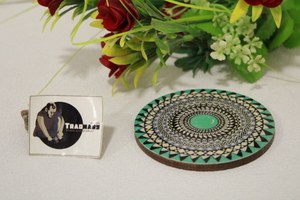 Promocional Traditional Pvt Ltd Accesorios de mesa Posavasos de madera recubiertos de esmalte Papel de piedra impreso Pizarra Bebidas Hogar Oficina - Product Image 2