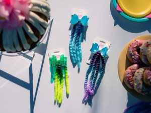 Clip per capelli ricci a forma di unicorno - Materiale sintetico per extension - Product Image 4