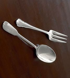 Vente en gros Couverts en métal de luxe en acier inoxydable Fourchettes et couverts 2 cuillères de meilleure qualité Couverts finis - Product Image 6