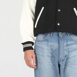 Veste universitaire de couleur unie de haute qualité pour hommes, style hivernal très demandé avec manches complètes brodées pour un look élégant de High Street - Product Image 3