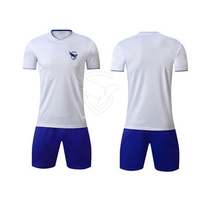 Uniforme de fútbol de venta directa de fábrica hecho en Pakistán ropa deportiva uniforme de fútbol para hombres hecho Pakistán - Product Image 1
