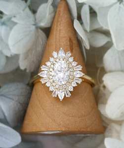 Anillo de Compromiso y Boda de Plata de Ley con Moissanita de 1 Quilate, Corte Ovalado, Diseño Halo, Engaste de Garras, Estilo Vintage, Joyas Black Pearl para Mujer - Product Image 1