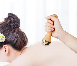 Masseur facial et corporel en bois et laiton Kansa, 100% original, fait à la main, écologique, de qualité supérieure, vente en gros moderne, Saniya - Product Image 4