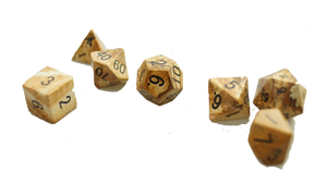 Jeu de dés en pierre de jaspe avec image gravée personnalisée Pierre précieuse naturelle avec dés en cristal au design viking - Product Image 3