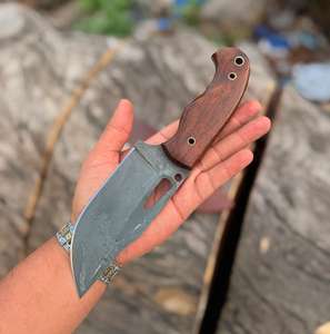 Cuchillo de Caza de Acero al Carbono de Primera Calidad Hecho a Mano, Mango de Madera, Cuchillos para Desollar, Cuchillo de Desollar de 4 Pulgadas - Product Image 1