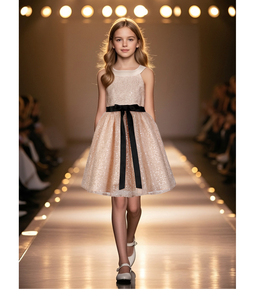 Robe de soirée élégante à bretelles pour jeunes filles - Product Image 1
