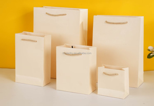 Commercio all'ingrosso del regalo del sacchetto del regalo della Cina del sacchetto di carta stampata di acquisto della porcellana uso per le scarpe di vestiti - Product Image 2