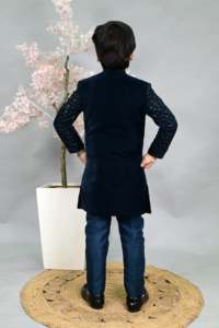 Sherwani Étnico Premium para Niños, de Seda, Tradicional Pakistaní e Indio, para Bodas y Fiestas, Sin Arrugas - Product Image 4