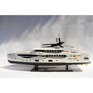 Modelo Artesanal de Madera de Pino de Alta Calidad del Yate Sunseeker 161, Estilo Náutico, Técnica Pintada, Entrega Rápida, Vietnam - Product Image 1