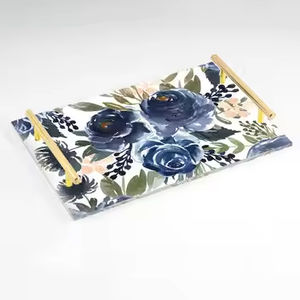 Premium Floral Design Metal Handicraft Mesa de Navidad Bandeja para servir comida Plato para uso en restaurantes y hoteles - Product Image 1