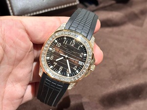 Montre Classique en Acier Inoxydable de Luxe avec Bracelet en Cuir, Diamants Moissanite Baguette et Mouvement Automatique Japonais - Product Image 4