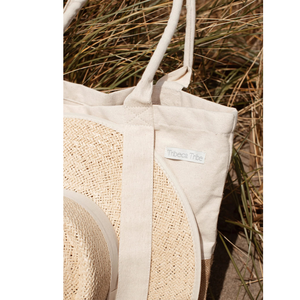 RenewaRustic-Sac fourre-tout en jute personnalisé avec sangle de porte-chapeau Sac fourre-tout à bandoulière écologique pour femmes Sac promotionnel réutilisable - Product Image 3