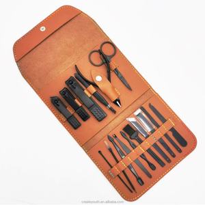Ensemble professionnel de manucure et pédicure de 16 pièces avec boîte cadeau, coupe-ongles en acier inoxydable noir pour usage domestique - Product Image 6