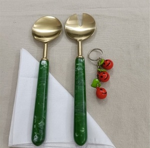 ชุดช้อนและส้อมสลัดทองพร้อมที่จับเรซินหินอ่อนสีน้ำเงินเครื่องใช้บนโต๊ะอาหารทำจากสเตนเลสสตีล2ชิ้นสำหรับห้องครัว - Product Image 4