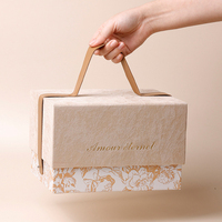 Rot/Champagner-Gold Verstärkte Graue Pappe Samt Recycelbare Klassische S/M/L Tragetasche Geschenkbox Kerzenetui Fotorahmen Individuell Anpassbar