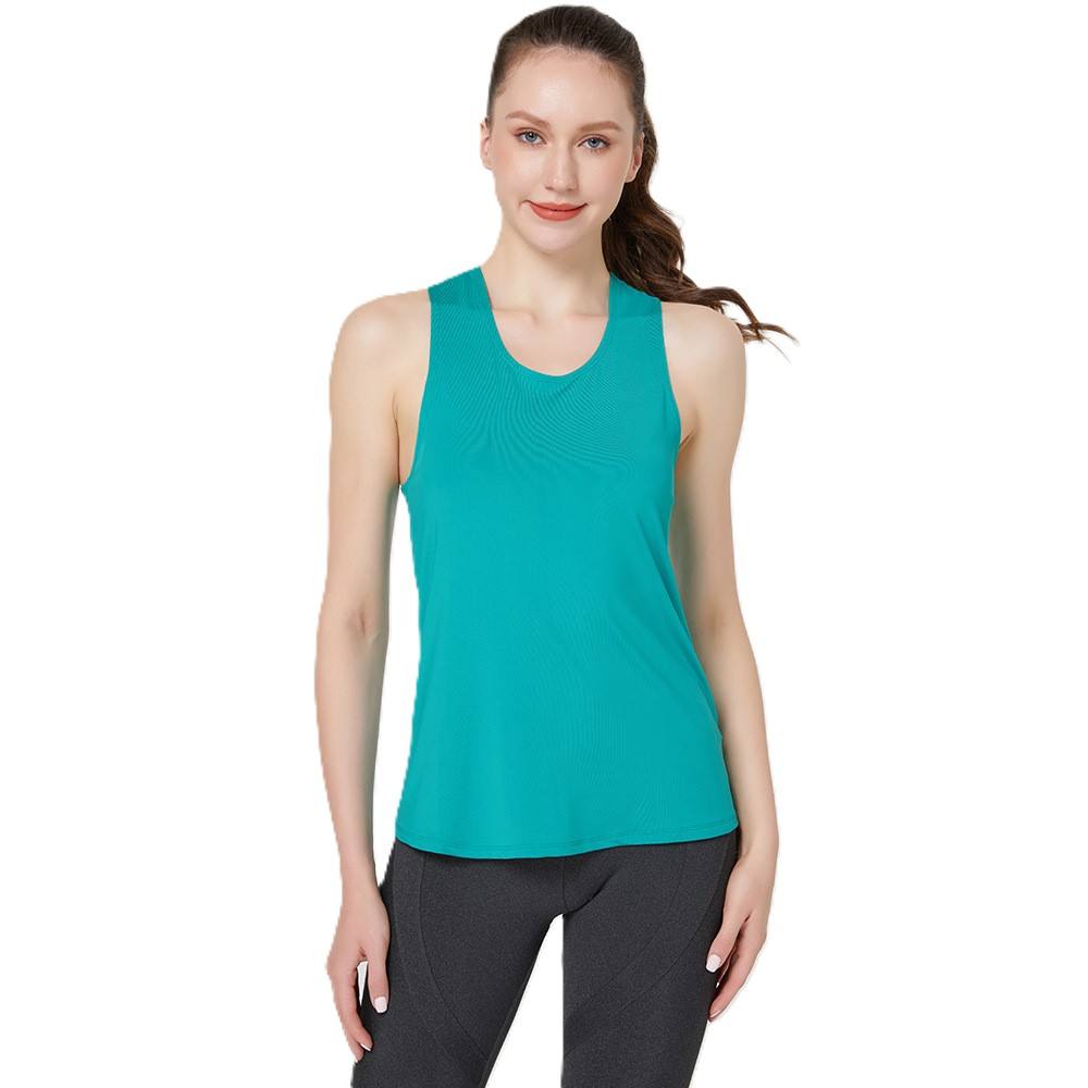 มีสีเขียวขุ่น