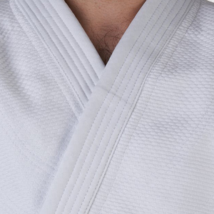 2023 Top vente uniforme de karaté pour hommes avec logo avant vêtements d'arts martiaux pour hommes - Product Image 6