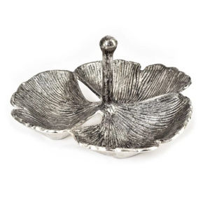 Accesorios de utensilios de cocina de diseño antiguo Cuenco para servir Calidad de lujo Material de metal plateado Cuenco para servir frutas a la venta - Product Image 2