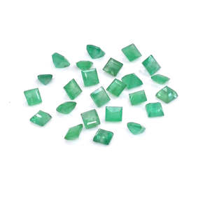 Émeraudes zambiennes naturelles, carrés calibrés de 4 mm, pierres précieuses facettées naturelles, prêtes à l'emploi pour la création de bijoux - Product Image 3
