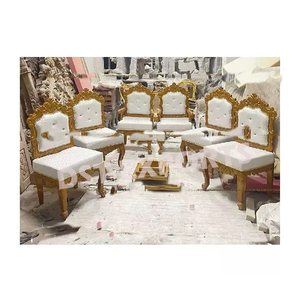 Chaises en bois blanches traditionnelles pour mandap de mariage indien gujaratien, ensemble de chaises en bois pour mandap de mariage, États-Unis - Product Image 4