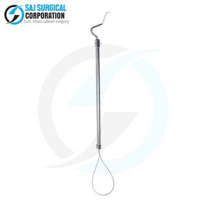 Outil de retenue des animaux en acier inoxydable de haute qualité pour une utilisation vétérinaire sûre et efficace de manipulation des porcs - Product Image 3