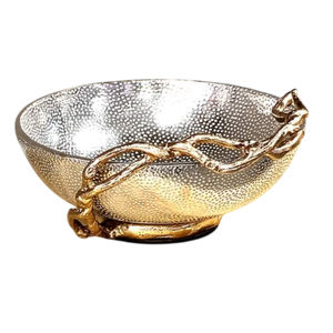 Bol en métal martelé fait à la main avec conception de feuille d'or collations décoratives pour la maison bonbons fruits secs bol de service en vente - Product Image 6