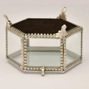 Joyero de cristal vintage, soporte decorativo moderno, perfecto para tocador de dormitorio de oficina en casa y uso multiusos de la India - Product Image 3