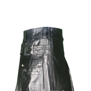 Kilt en cuir noir de sport pour hommes actifs écossais Kilts traditionnels de fierté écossaise incarnés avec une élégance raffinée - Product Image 1