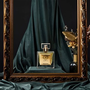 กรอบรูปโลหะทรงสี่เหลี่ยมที่ทันสมัยพร้อมการตกแต่งสีดำด้านออกแบบมาสำหรับเดสก์ท็อปที่เรียบง่ายและห้องนั่งเล่นที่หรูหรา - Product Image 2