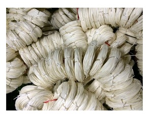 1/2 Natural Cane Peel <b>Rattan</b> Core Raw Material Weaving Natural <b>Rattan</b> Weave <b>Roll</b> <b>Rattan</b> Webbing Cane From Viet Nam - Product Image 3