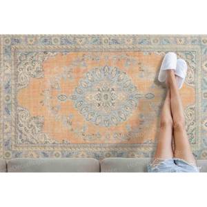 Alfombra Estampada Lila - Tonos Suaves, Detalles Naranjas, Diseño Turco, Alfombra Suave No Tejida - Product Image 2