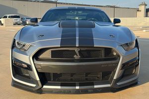 Ford Mustang Shelby GT500 d'occasion de 2020, 9 500 miles, V8 suralimenté, Pack Technologie, G-riptec, Superchargeur supérieur, Pull - Product Image 1