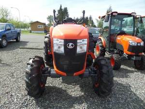 Tractor Kubota L6060HST 2026: Potencia Utilitaria Compacta de 62 HP con Tecnología Avanzada HST Plus - Product Image 3