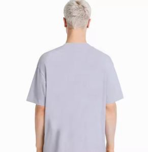 T-shirt en coton de coupe classique pour hommes Style de la rue Hip Hop décontracté à usage quotidien Poids lourd à manches courtes Personnalisé OEM Coupe surdimensionnée - Product Image 6