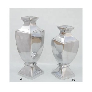 Vase à fleurs en métal carré léger et écologique au design moderne, accessoires décoratifs pour la maison et le jardin - Product Image 2