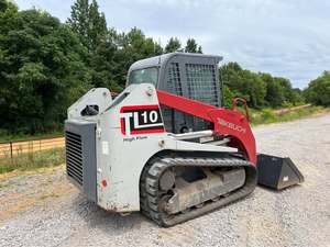 รถตักล้อยางขนาดเล็กมือสอง Takeuchi TL10V2 คุณภาพสูงสำหรับขายส่ง พร้อมใบรับรอง CE และ EPA รองรับน้ำหนัก 5 ตัน รับประกันเครื่องยนต์ 3 ปี - Product Image 3