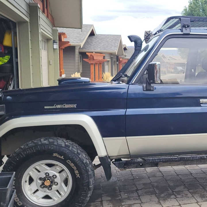 1996 TO YOTA LAND CRUISER 2019 TO YOTA TUNDRA USED FULL OPTION CHEAP