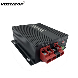 Bán buôn tùy chỉnh 12V DC 12V DC năng lượng mặt trời Pin sạc 60A cho RV LED hiển thị cho xe Golf xe nâng hàng chúng tôi ổ cắm nhôm - Product Image 2