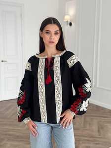 Chemisier traditionnel fait à la main pour femmes fleur beige Vishivanka Ukraine vêtements culturels brodés d'Ukraine taille naturelle - Product Image 3