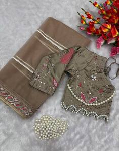 Sari de gasa de diseñador con pieza de blusa cosida, Sari brillante a rayas bordadas con blusa de diseño de trabajo a mano Moti - Product Image 3