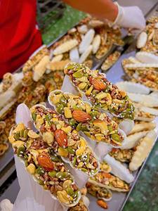 Gâteau aux noix mélangées croustillant, collation croustillante cuite au four pour la pause thé, vente au détail et exportation - Mme Tarina - Product Image 4