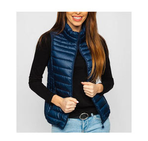 Gilet matelassé bleu marine pour femmes, veste pour équitation avec col haut et manches longues, conçu pour l'hiver - Product Image 4