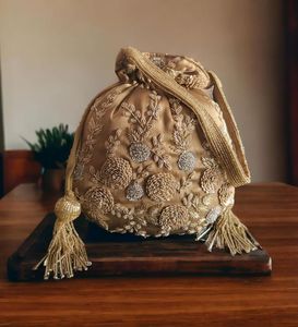 Handmade Beautiful Best Quality Potli Bag for Indian Women Fashion Vintage <b>Dress</b> for <b>Bridesmaid</b> Stylish Return Gift for Weddings - Product Image 2