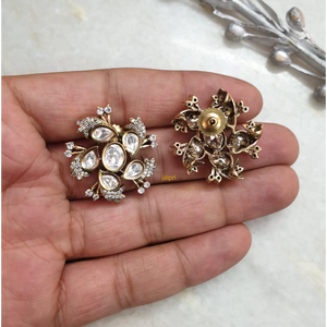 Pendientes de botón de moda Kundan Polki para mujer y niña para ropa de fiesta y uso diario - Product Image 4