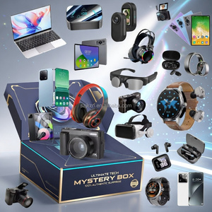 Coffrets Cadeaux Mystères Avancés pour Montres Connectées, Écouteurs TWS, Bracelets Intelligents et Haut-parleurs - 1 à 3 Articles Électroniques - Product Image 1