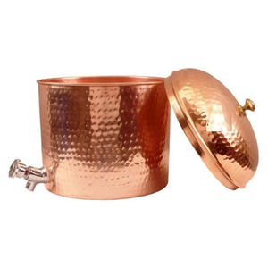 Distributeur d'eau en cuivre poli fait à la main-Design moderne et traditionnel pour la décoration de la maison et du mariage par Saniya Handicraft - Product Image 3